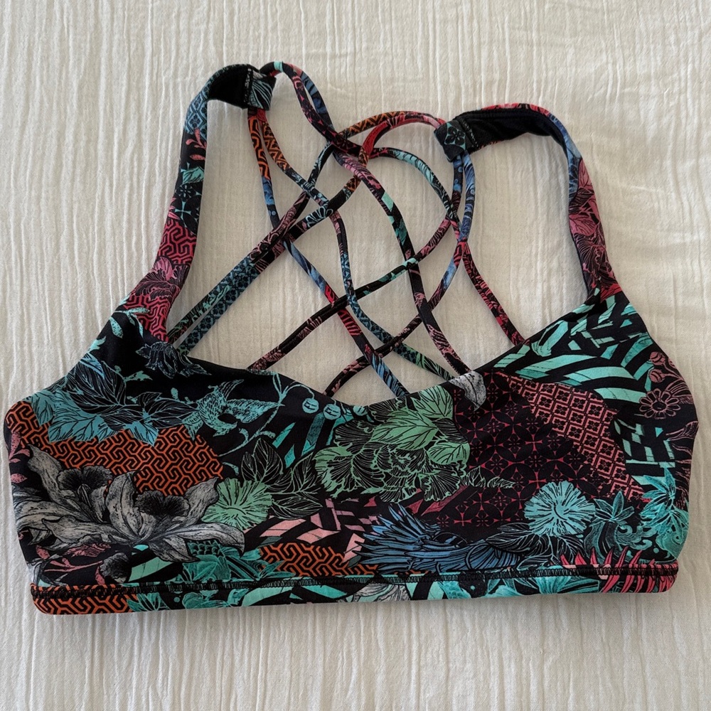 Lululemon Floral Strappy Sports Bra size 6